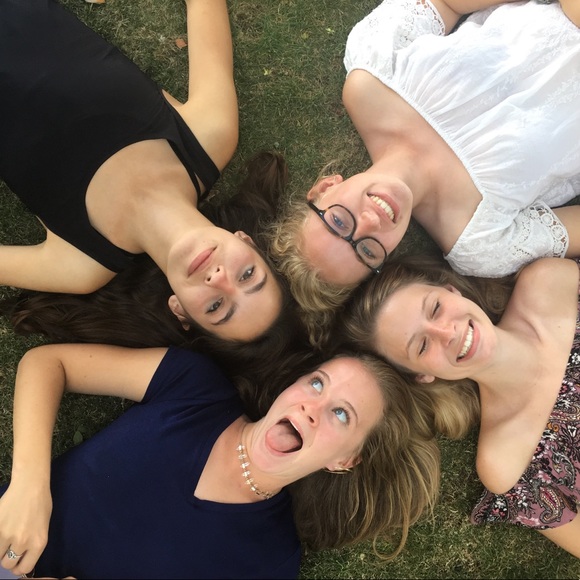 Meet your Posher, Madelyn - Picture 8 of 8